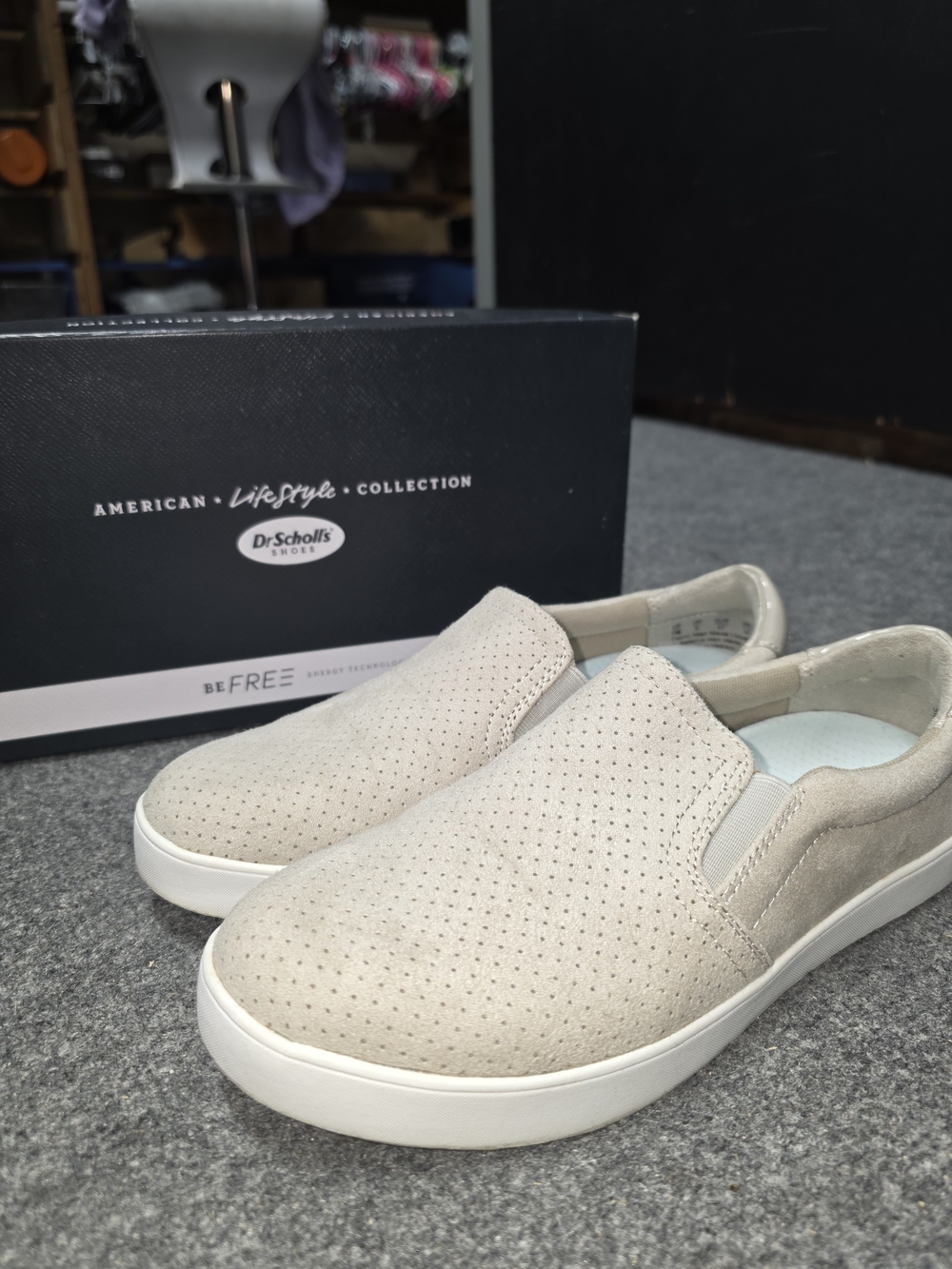 Dr. Scholl's Be FREE Slip-On Sneakers in Light Beige